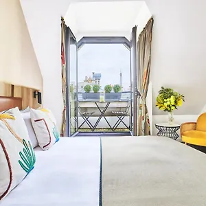 Hotel Plaza Tour Eiffel ****